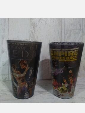 Authentic Star War Glassware Set of 2 Return of the Jedi, Empire Strike Back 16o
